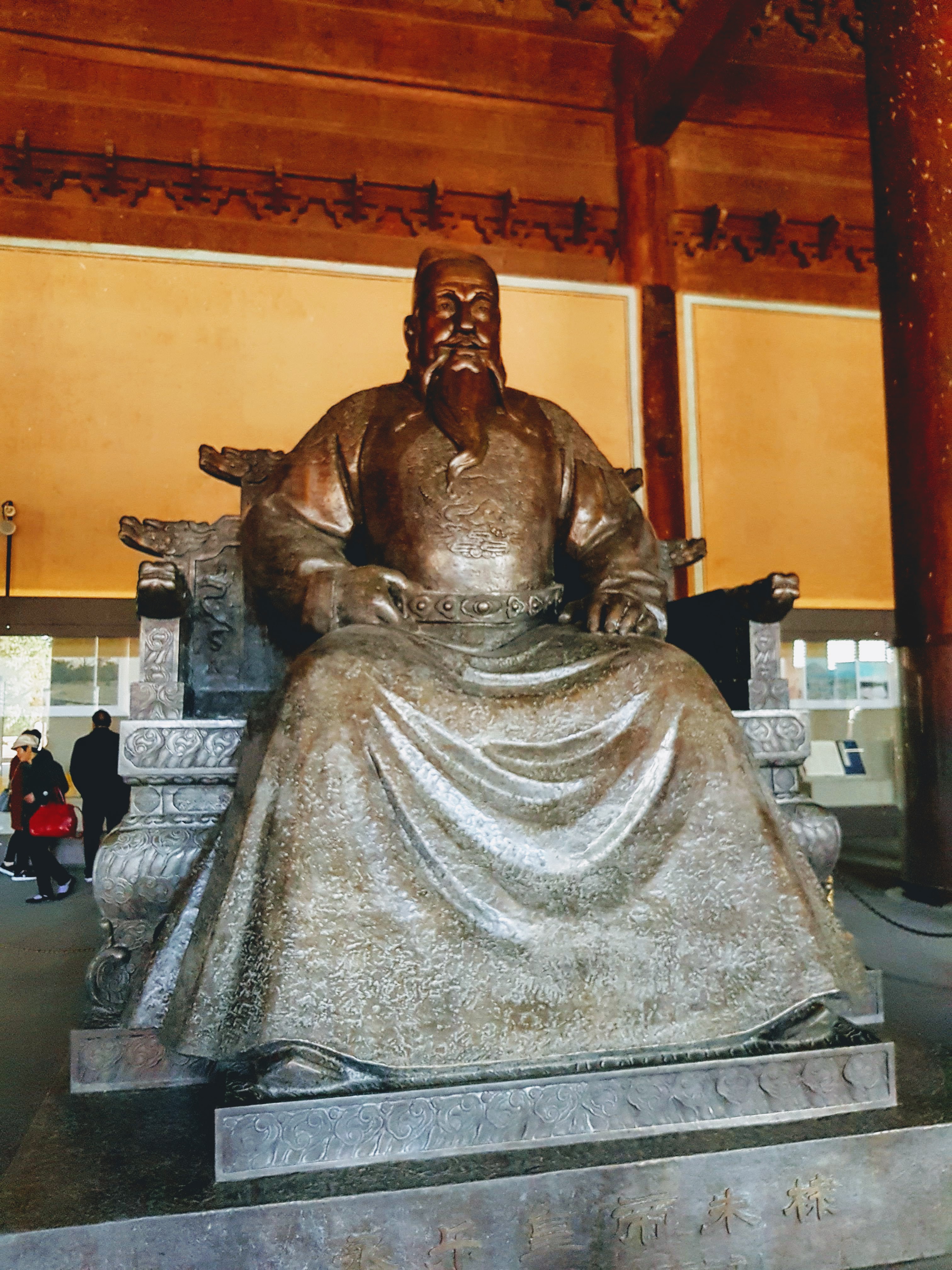 THE DARK HISTORY OF MING DYNASTY TOMBS